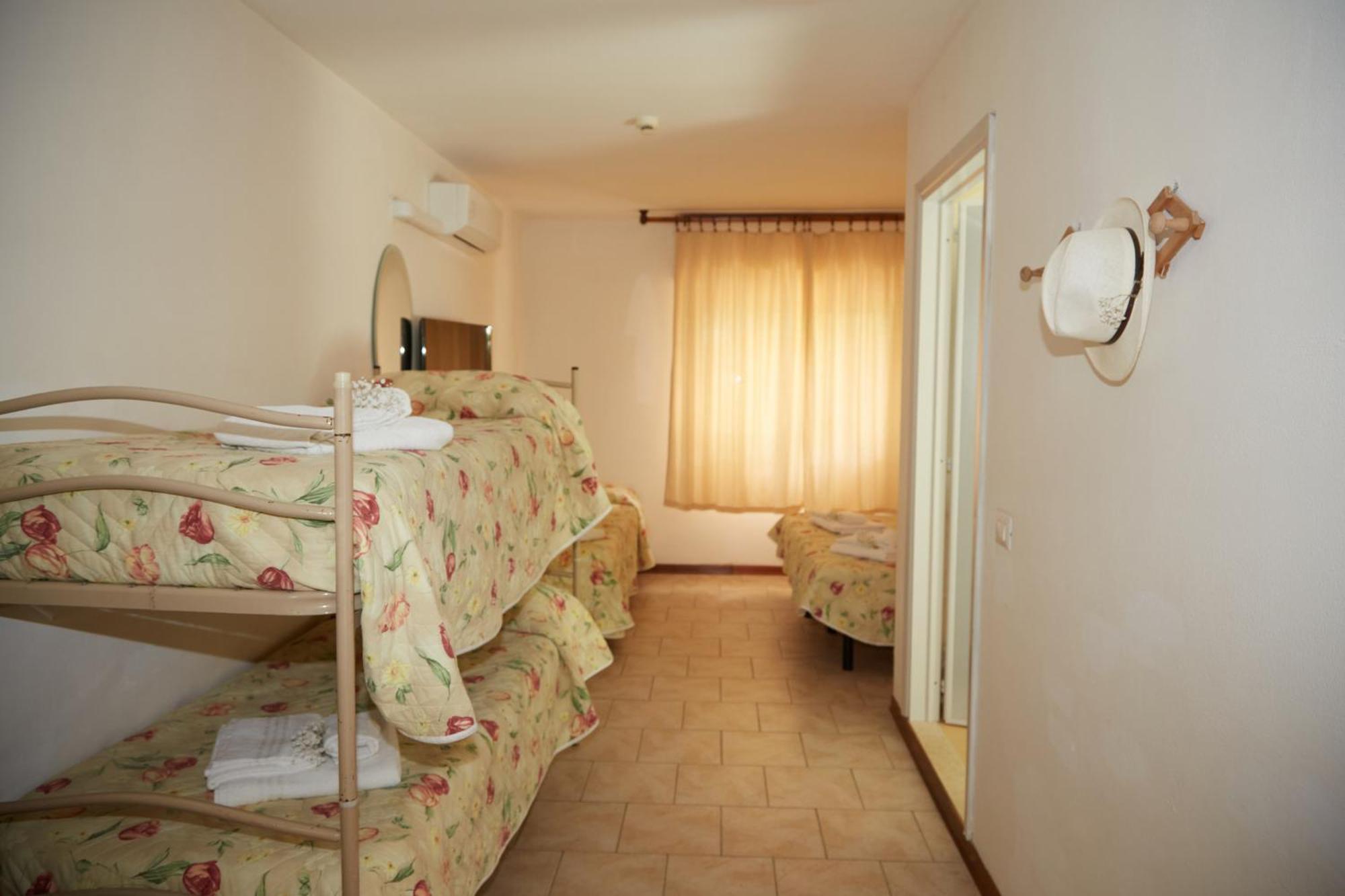 Hotel Italiacervia Ngoại thất bức ảnh