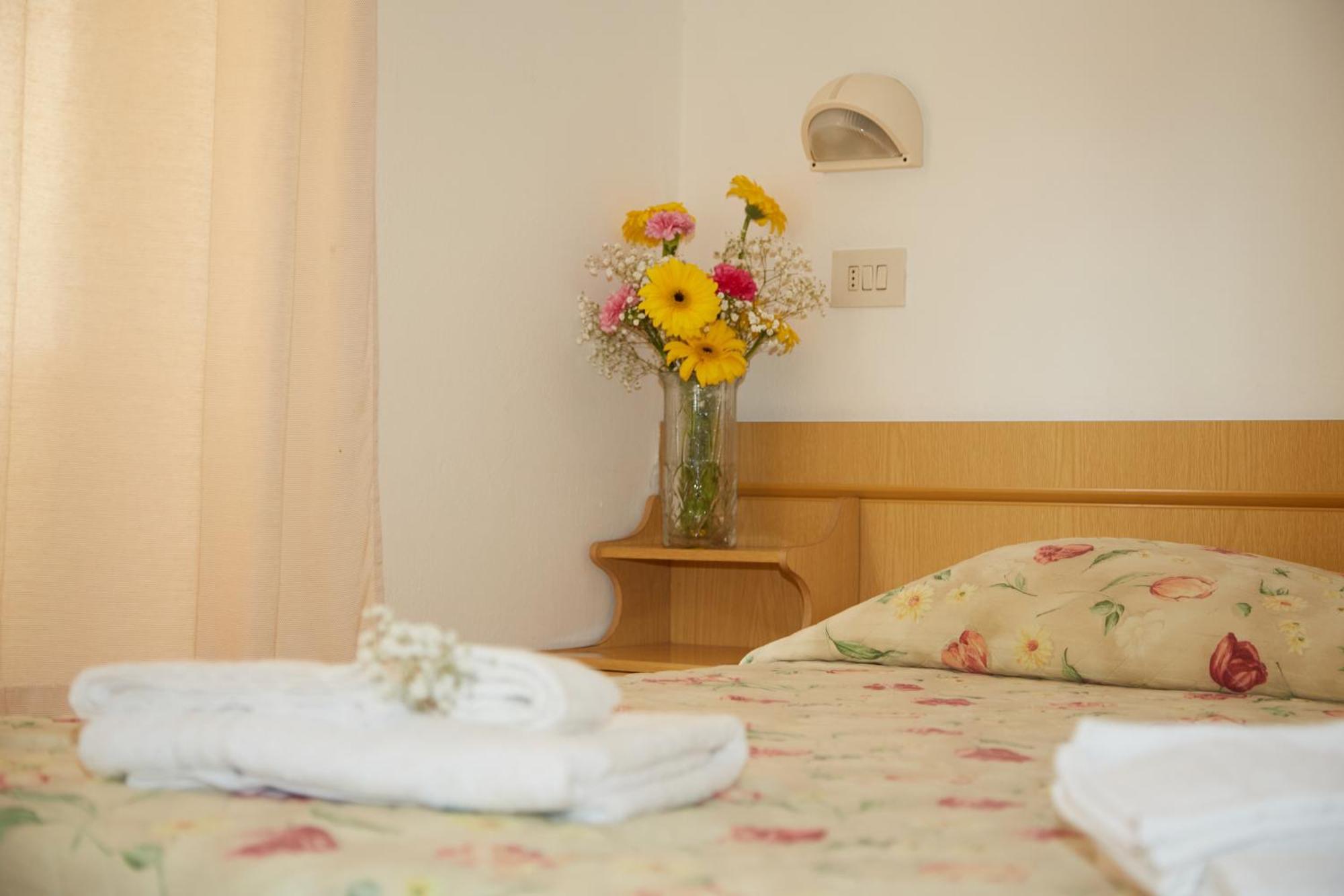 Hotel Italiacervia Ngoại thất bức ảnh