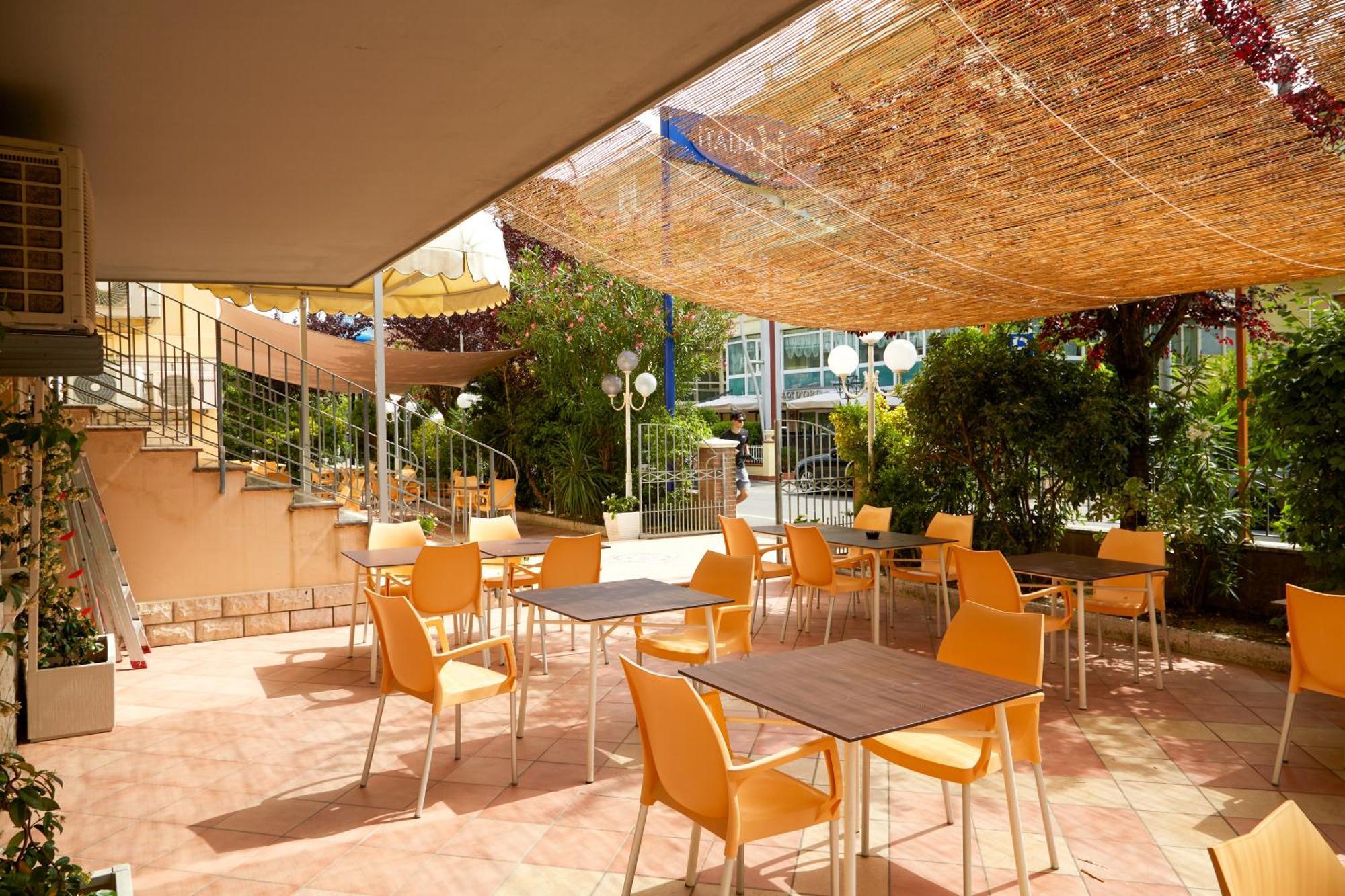 Hotel Italiacervia Ngoại thất bức ảnh