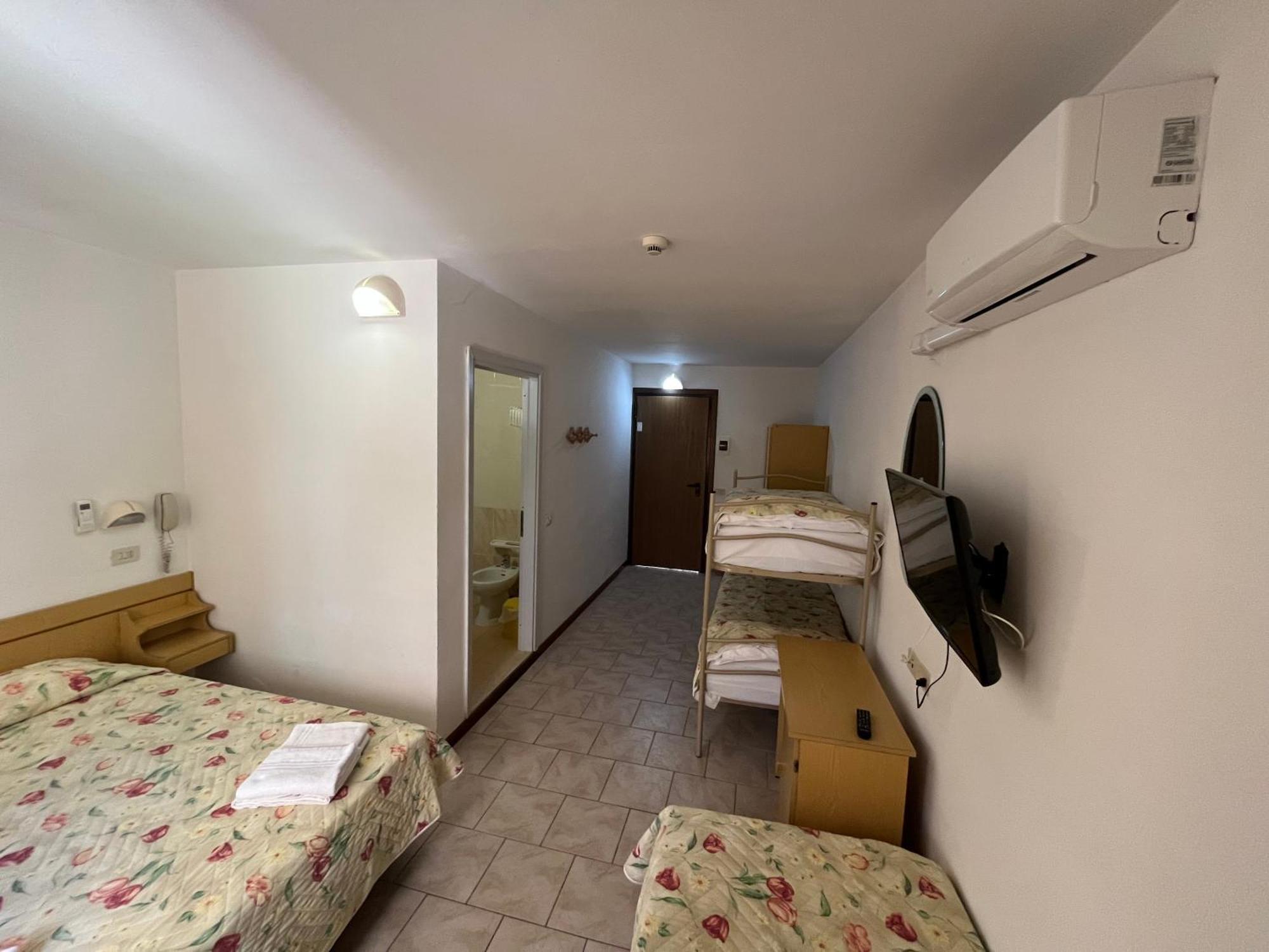 Hotel Italiacervia Ngoại thất bức ảnh
