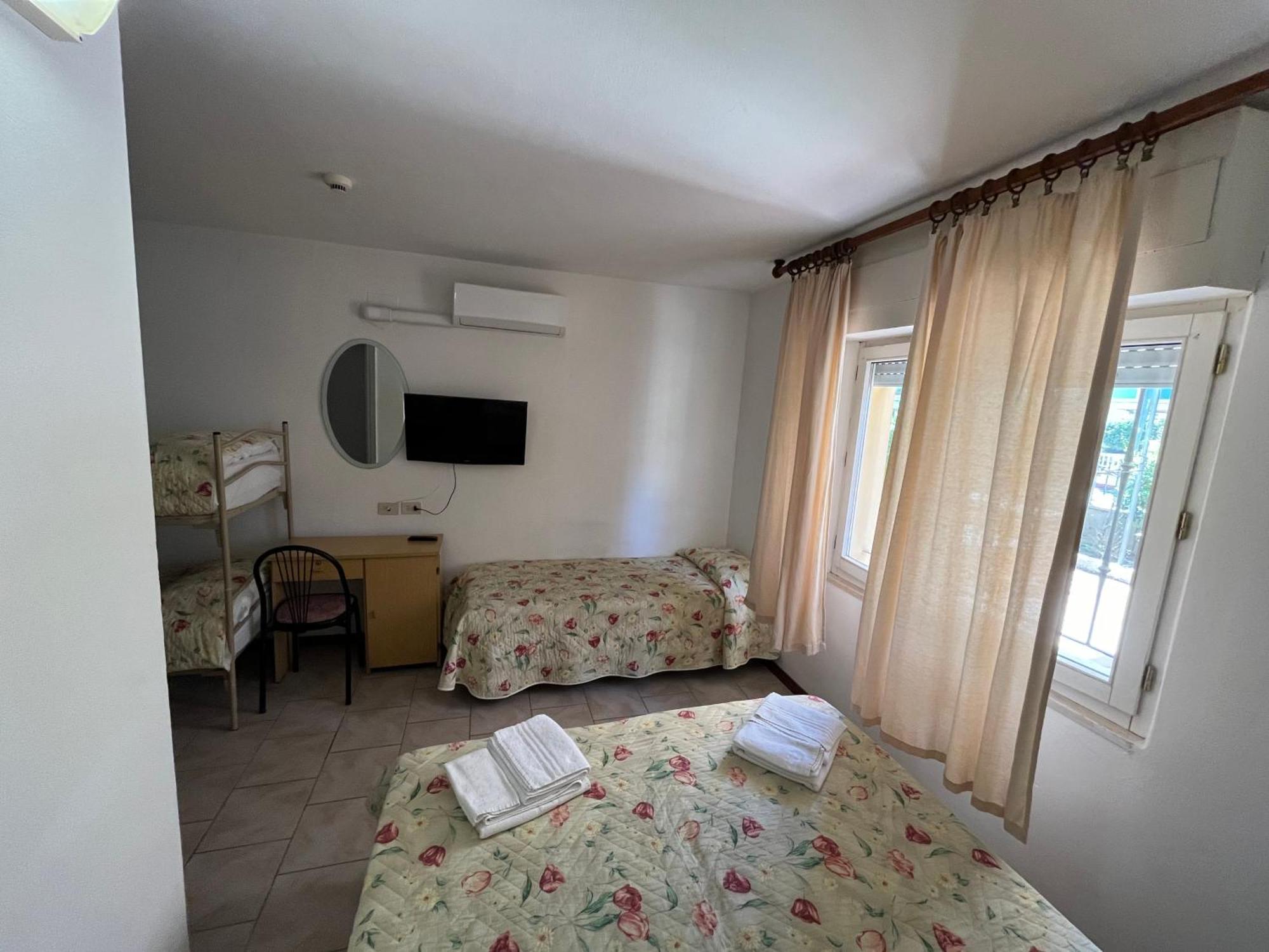 Hotel Italiacervia Ngoại thất bức ảnh